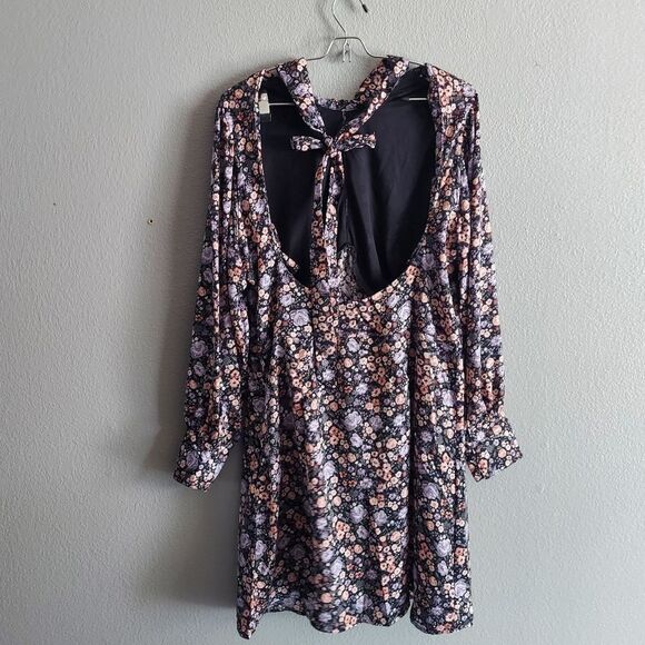 NEW H&M Open Back Floral Dress Size 16 - Picture 4 of 6